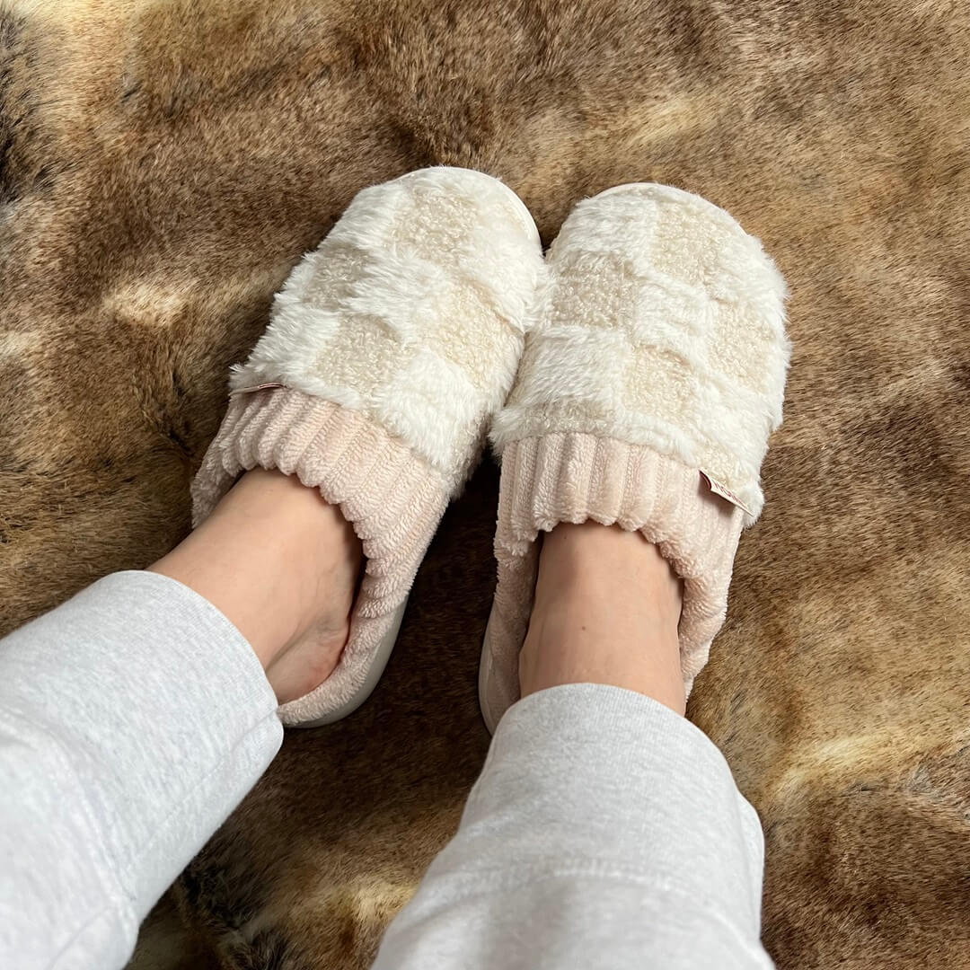 Nordic Fluffy Slippers - Buy 1 Get 1 Free