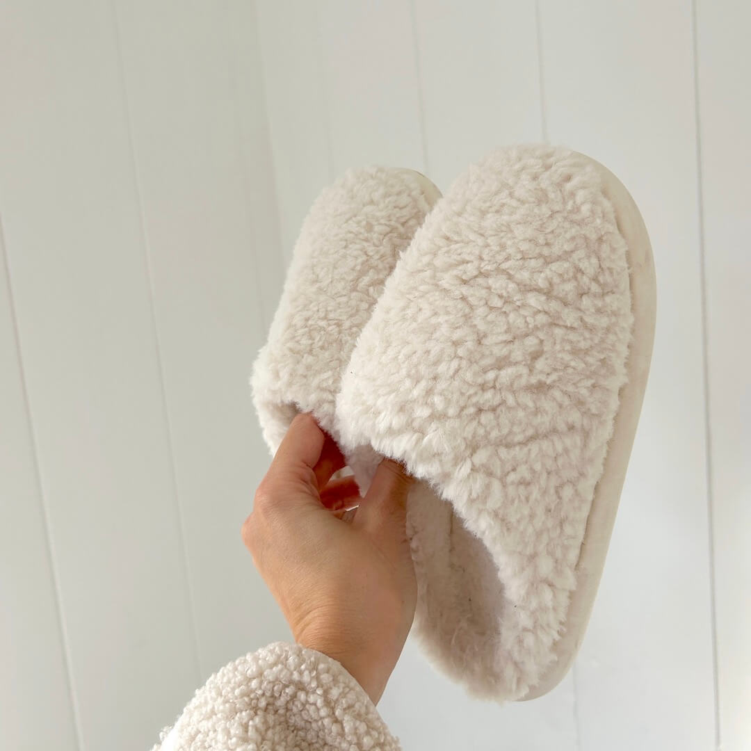 Nordic Plush Slippers - Buy 1 Get 1 Free