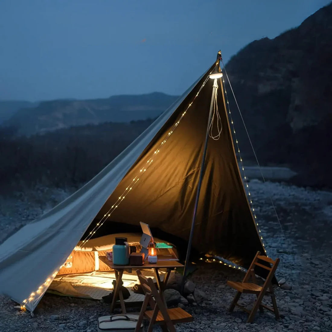 iLumiGear 4-in-1 Camp Light