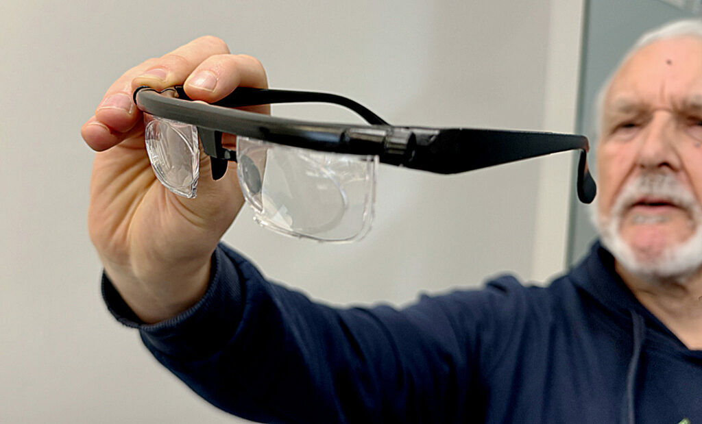 Adjustable Lens Glasses