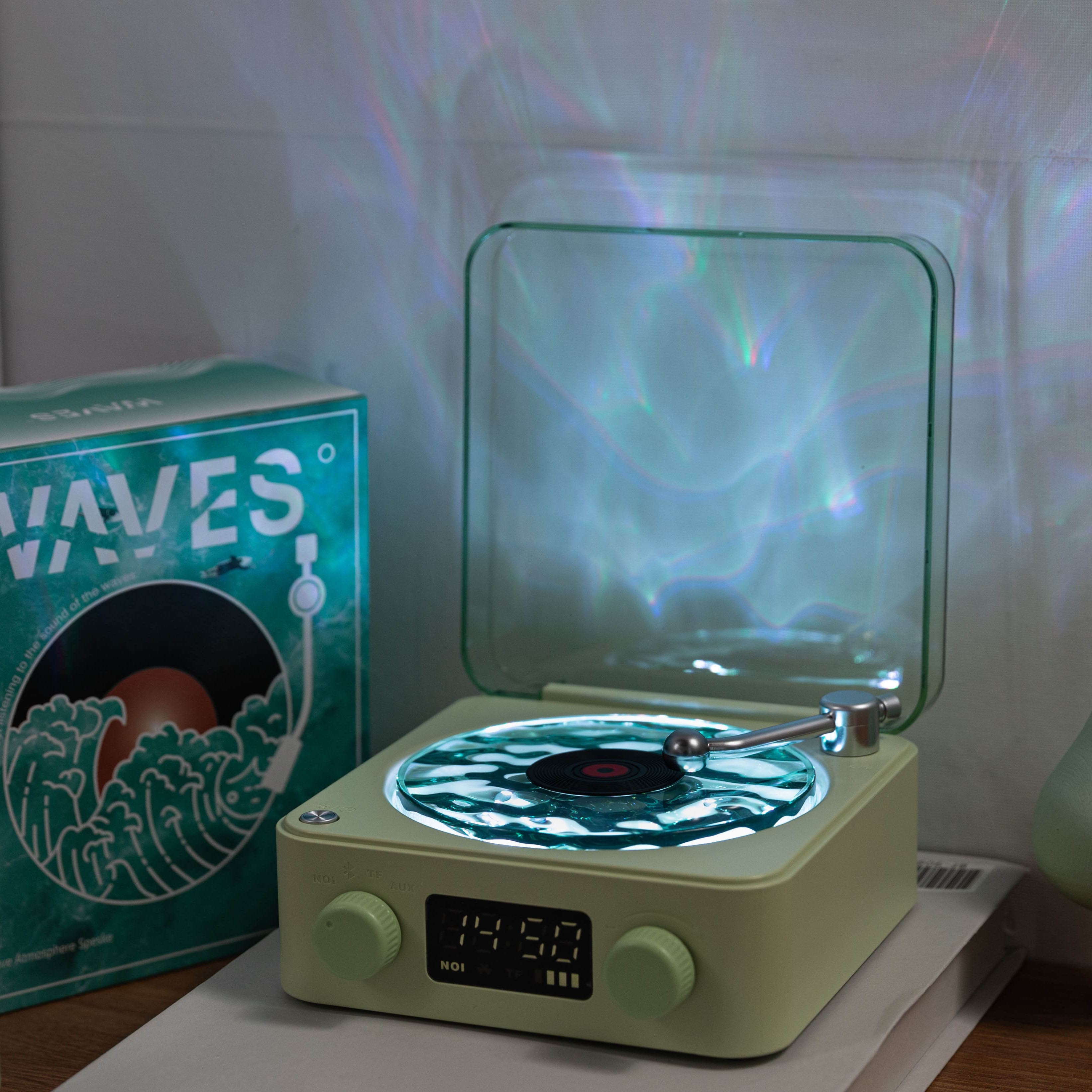 Waves Retro Bluetooth Vinyl Record Player